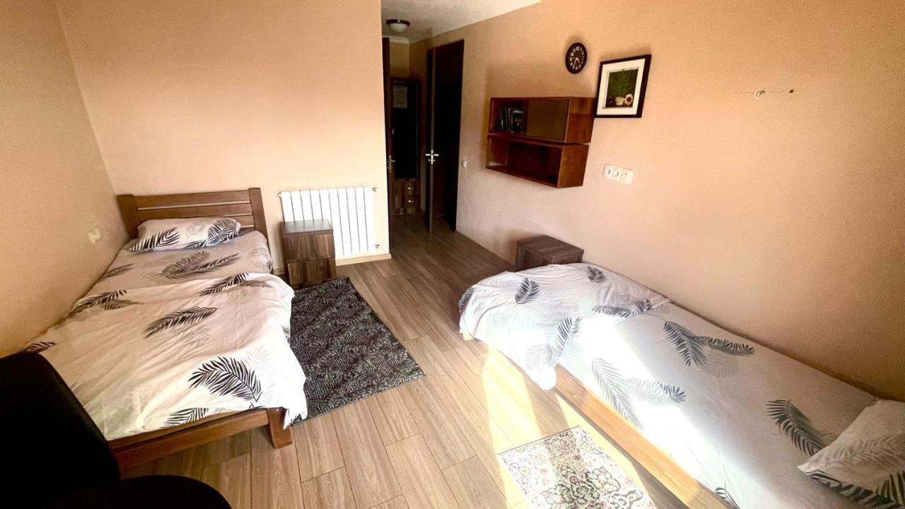 Bismillah Hotel And Restaurent Гудаури Экстерьер фото